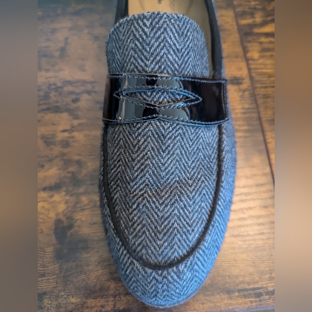 Clarks Ultimate Comfort Herringbone Loafers - Picture 5 of 10